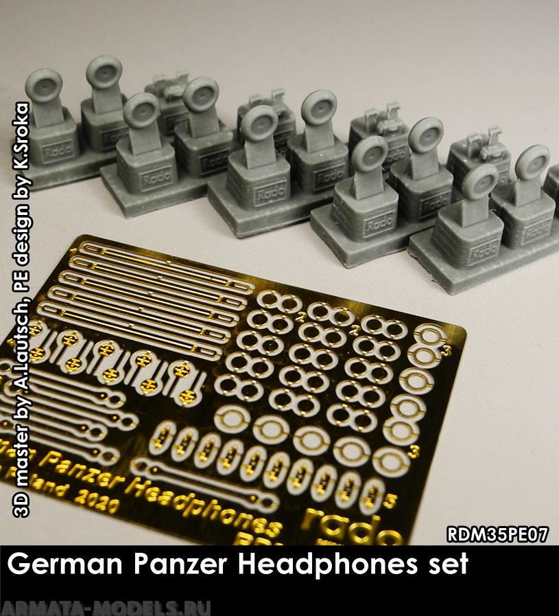 RDM35PE07 Набор деталей из смолы и фототравления German Panzer Headphones (PE and resin)