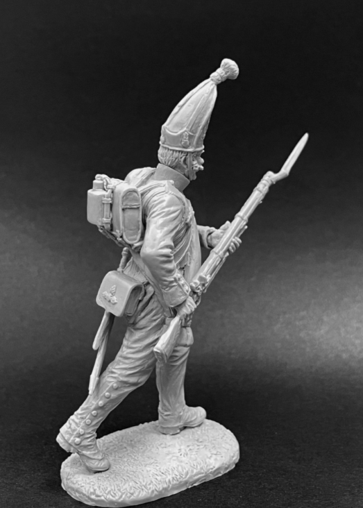 CHM-54257 Гренадер (или фузилер) Павловского гренадерского полка (2 варианта голов, 2 варианта рук), Россия 1812-14 гг. смола Chronos Miniatures