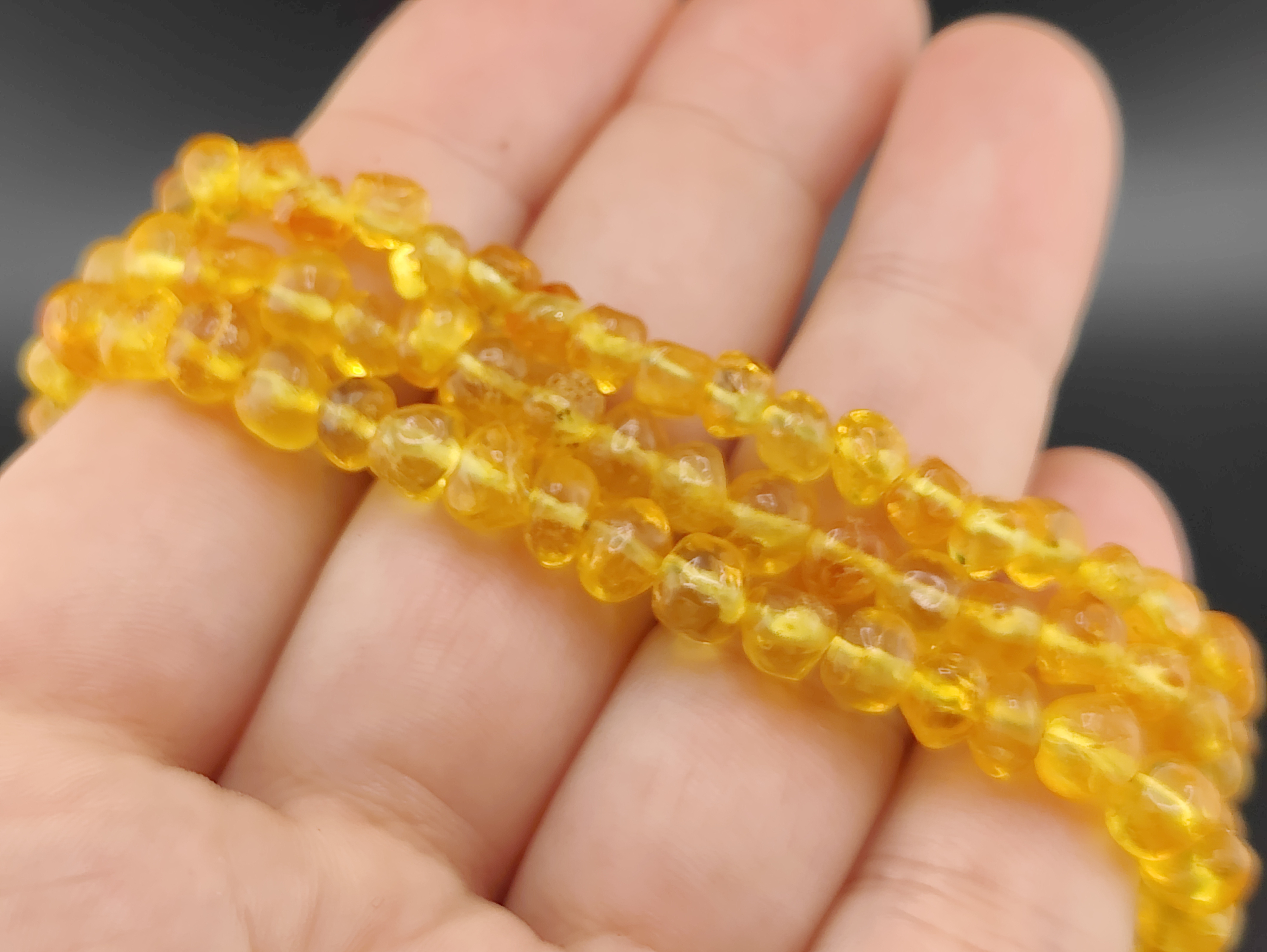 AAM0038 Бусы из натурального янтаря детские