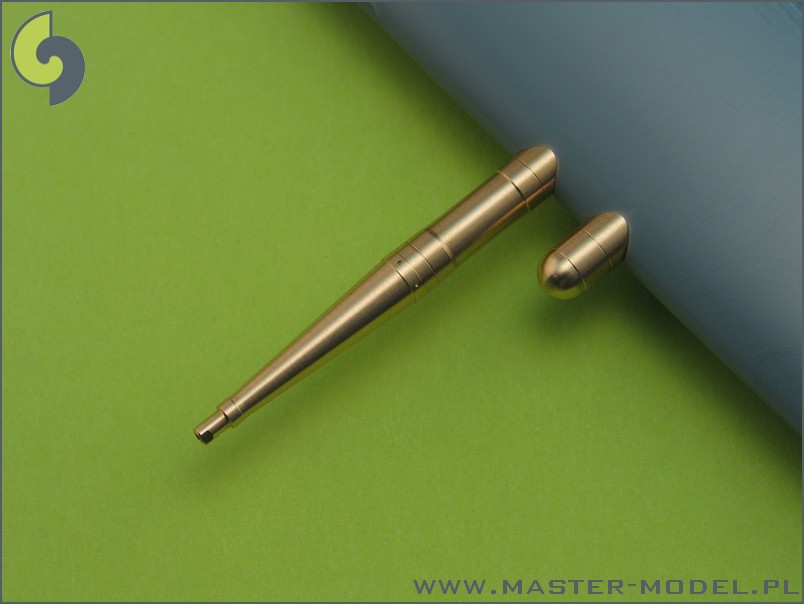 AM-32-017 Крыло Supermarine Spitfire C - 20-мм пушки Hispano в обтекателях (подходят для моделей Тихоокеанского побережья)