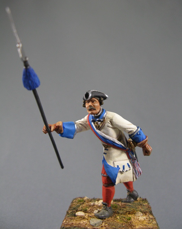 CHM-54106. Офицер армейских пехотных полков, Россия 1710-20 гг. Материал - смола. Chronos Miniatures