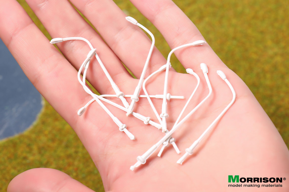 008fk024 Пластиковые модели уличных фонарей. (Набор 10 шт.)  H=35 мм.