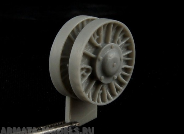 RE35-231 Дополнение для моделей Road Wheels for JS-1/2/JSU-152