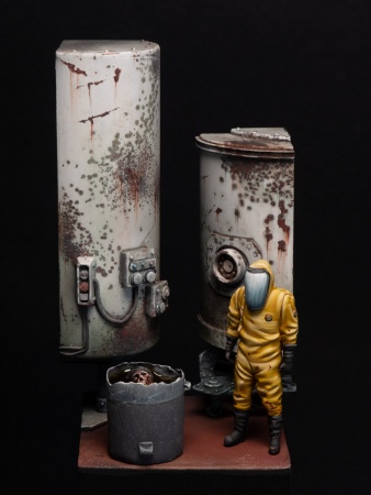 MR-AM32 Миниатюра Toxicator Stalker Alternity Miniatures