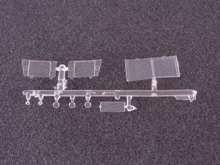 1365AVD Сборная модель МАЗ-200 бортовой AVD Models