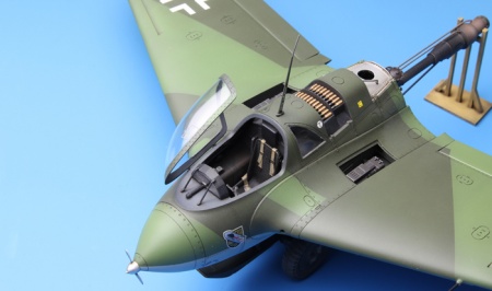 QS-001 Messerschmitt Me163B Komet Rocket-Powered Interceptor Meng