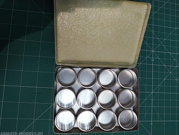 SN87012 Набор из 12 контейнеров (диаметр 30 мм.)